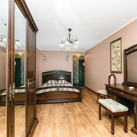 On Cheliabinska 19 Апартаменты Киев